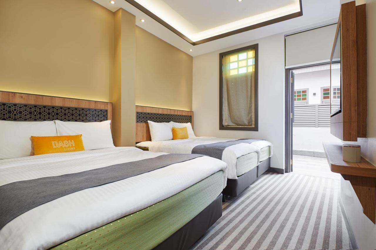 Dash Living Rochor Khách sạn 3*