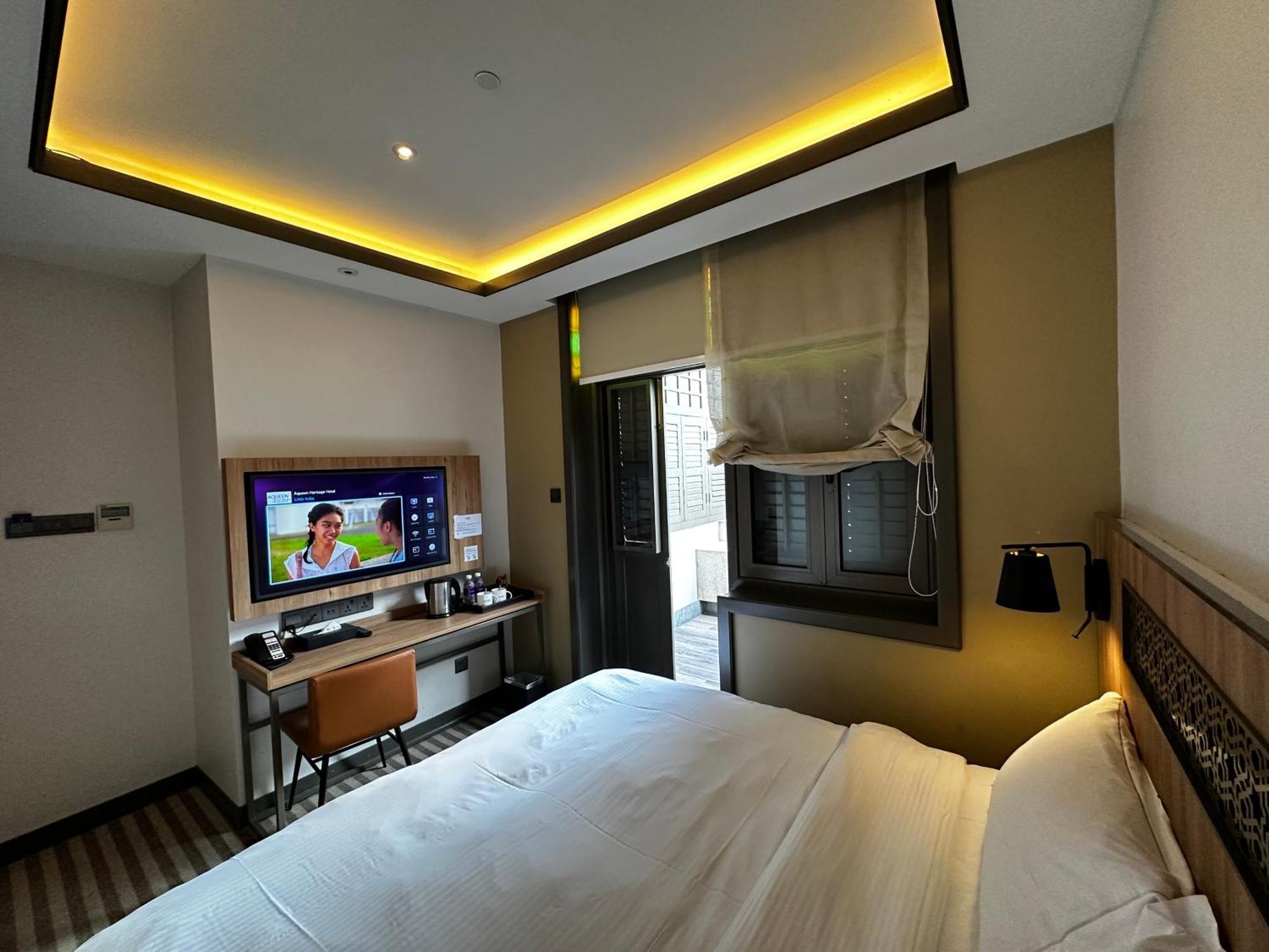 Dash Living Rochor Khách sạn 3*